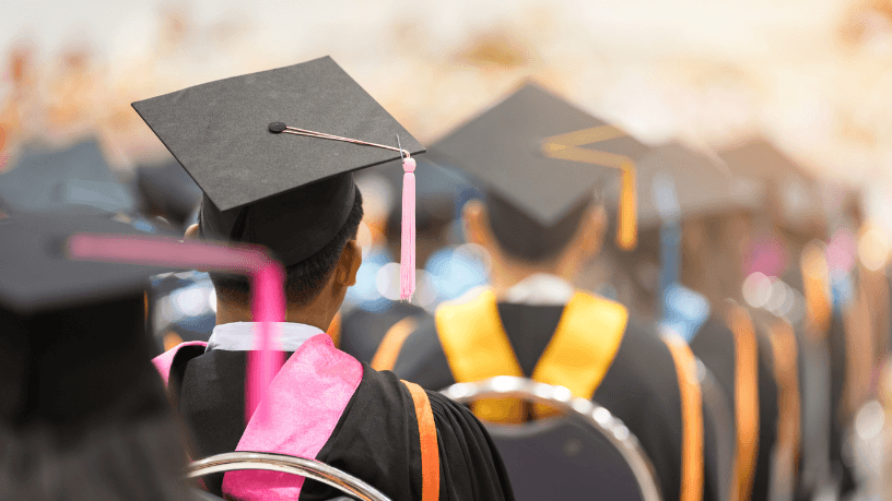 Capacitar quem ensina é transformar o futuro: Sérgio Bento De Araújo destaca a importância da formação contínua dos professores.