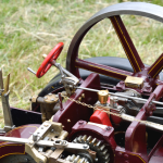 Felipe Schroeder dos Anjos explica neste artigo os diferentes tipos de tração dos carros e como cada sistema influencia o desempenho, a segurança e a aplicação dos veículos.